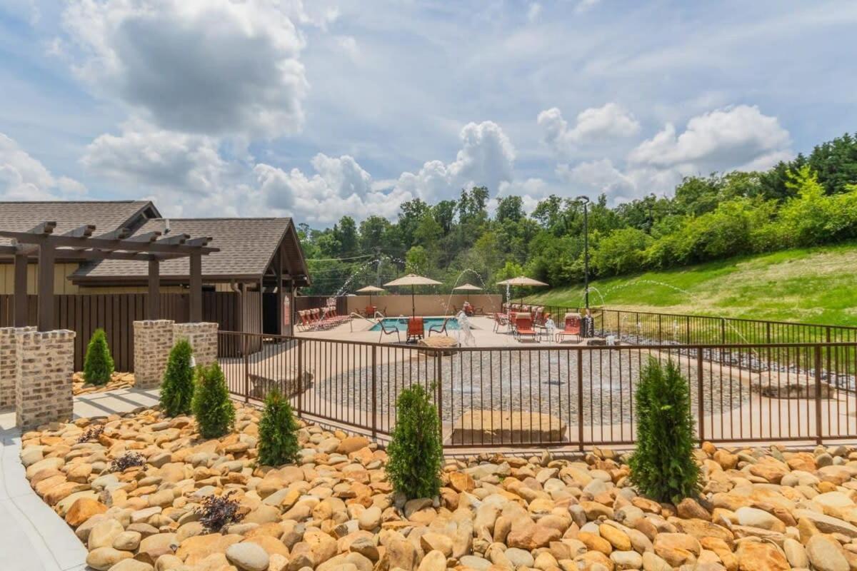 New Const Sleeps 6 Pool - Close To Pkwy Пиджен Фордж Екстериор снимка